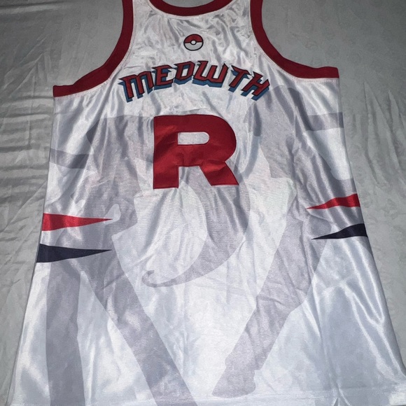 Pokémon - Picture 2 of 3